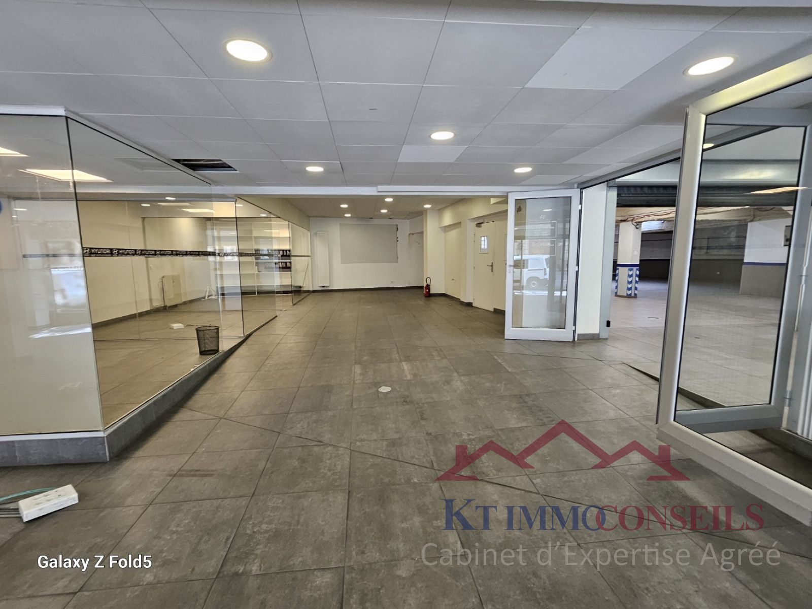 Image_3, Local commercial, Paris, ref :277A